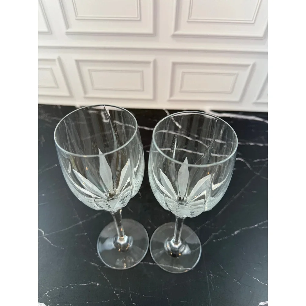 Mikasa Crystal Flame D'Amore Wine Glasses Set of TWO MINT! 9in.